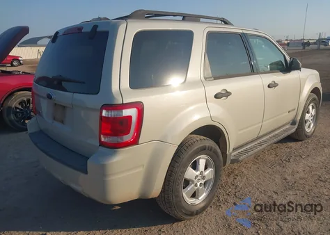 2008 Ford Escape Xlt из США, поврежденный, VIN 1FMCU03Z88KB29160
